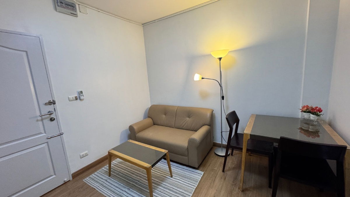 picture Fully furnished room for rent , near ARL and MRT Huamak station - 3/9