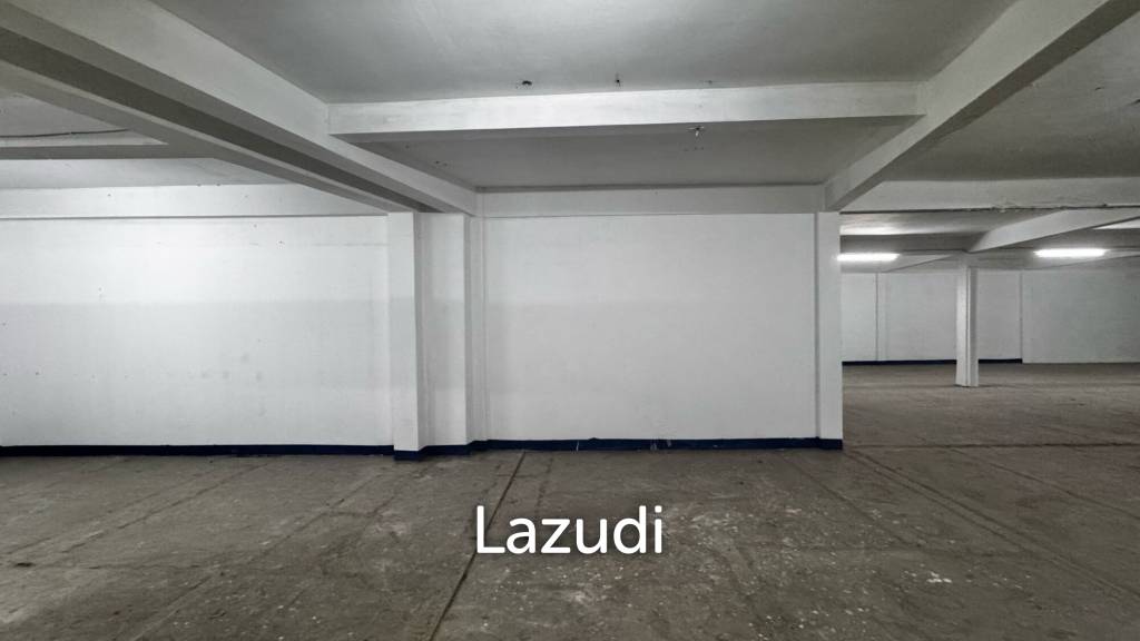 รูป 700 m² commercial space over 2 floors on main Sukhumvit - รูปที่ 5/16