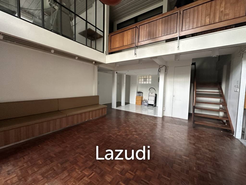 รูป ร้านค้าขนาดใหญ่ สำหรับขายที่ทุ่งมหาเมฆ สาทร - รูปที่ 2/8