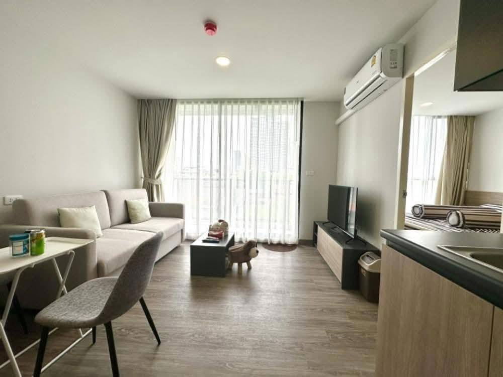 picture 🔥Hot Deal🔥 For Rent 📌 Flexi Sathon - Charoennakhon (Line ID: @arent) Negotiable! ✅ We also manage many other projects great deals on every rental! - 3/5