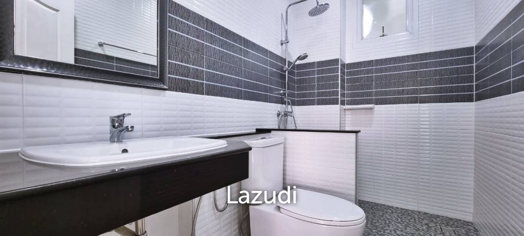 picture 4 Beds 3 Baths 220 SQ.M. The Villas Rachawadee - 23/28