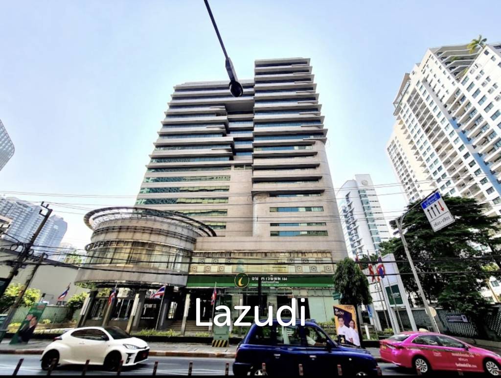 รูป พื้นที่ค้าปลีกให้เช่าในโครงสร้างสมัยใหม่กลางอโศก คลองเตย - รูปที่ 4/8