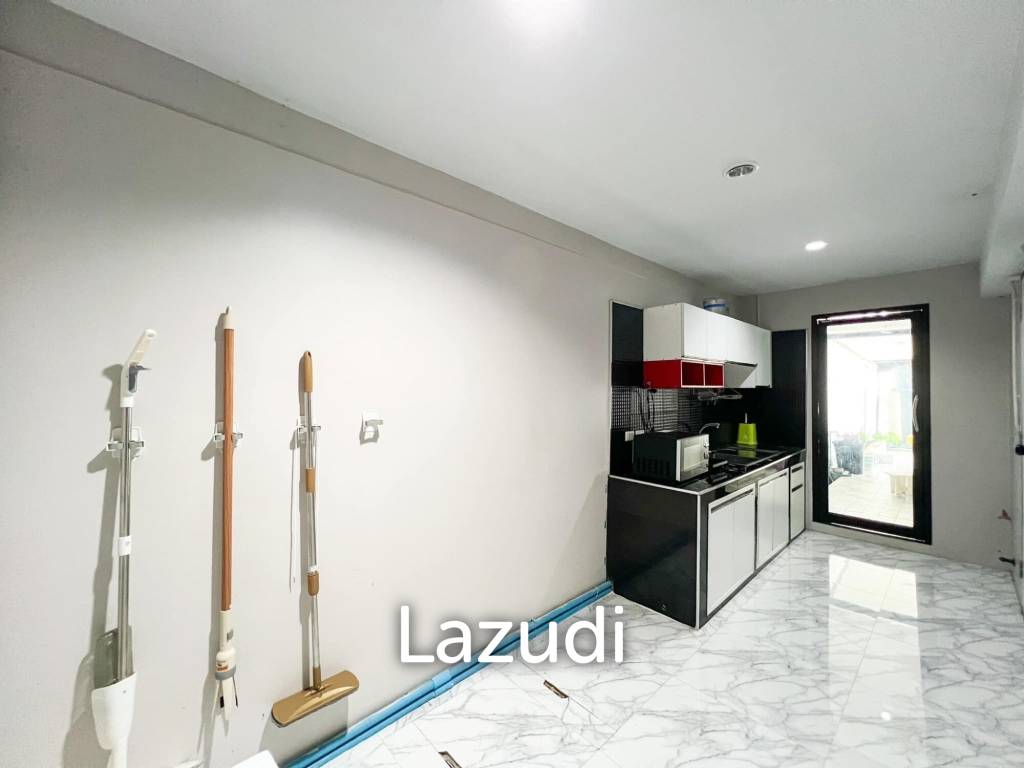 รูป 3-Bedroom Townhouse For Sale At I-Leaf Prime Thalang - รูปที่ 6/28