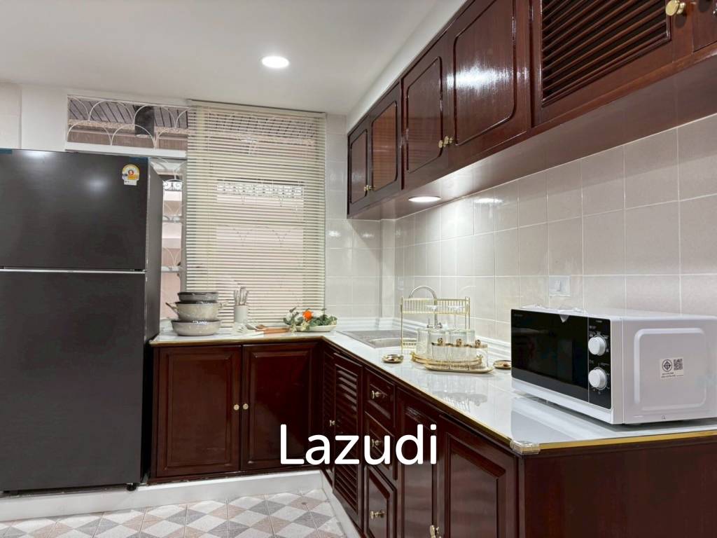 picture 5 Bed Detached House At Ratchada Niwet - 11/34