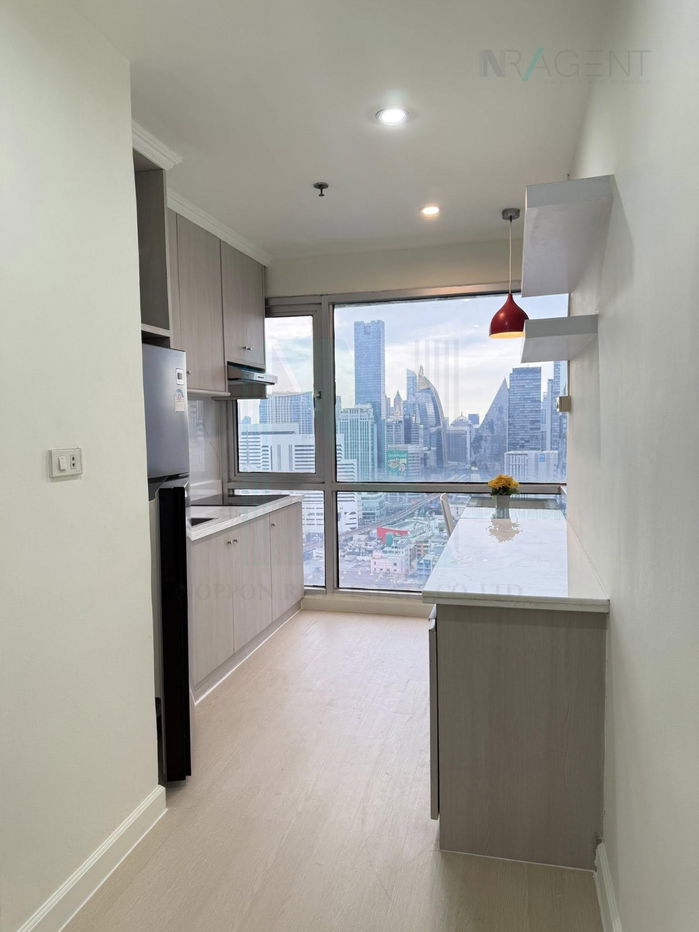 picture Condo for rent, Sukhumvit Suite, Building 1, Floor 33, 2 bedrooms, size 96 sq m, near NIST International School - 8/10