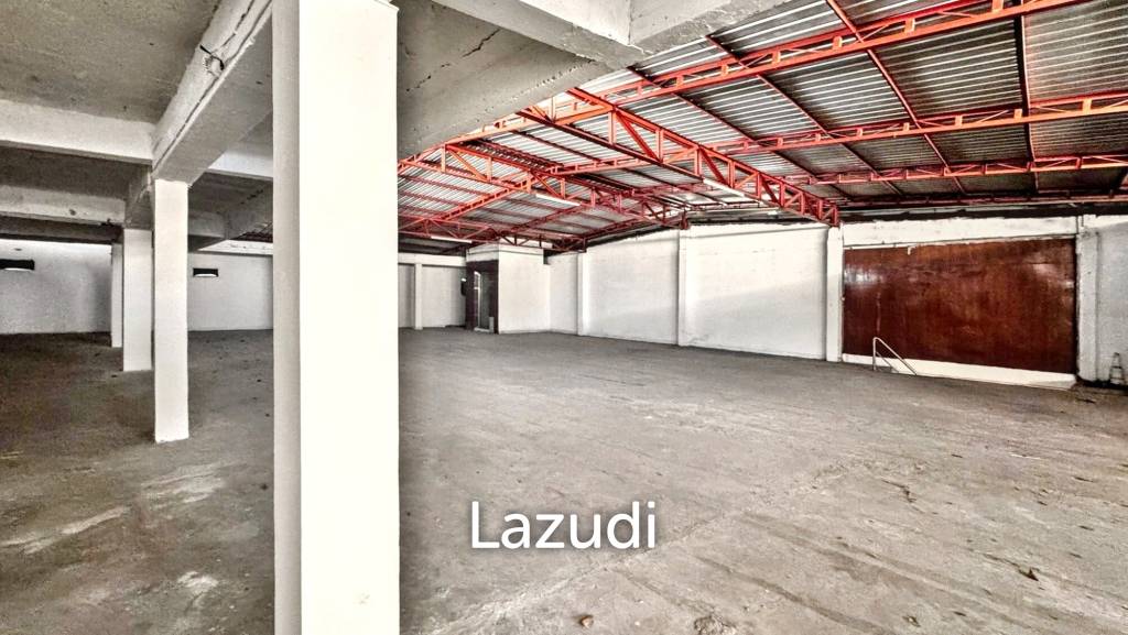 รูป โกดังสไตล์อินดัสเทรียลในบางนาเหมาะในการทำบาร์รูฟท็อป - รูปที่ 9/19