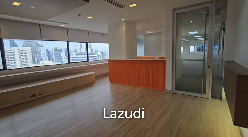 picture Spacious Furnished Office in CTI Tower Khlong Toei - 8/15