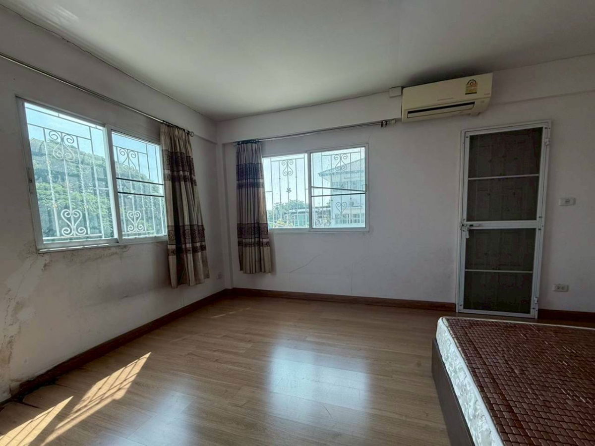 รูป ขายทาวน์เฮ้าส์ หมู่บ้านมณเฑียรทิพย์ คู้บอน1 (Baan Montaintip) หลังมุมใกล้รถไฟฟ้า สถานีรามอินทรา กม.9  - รูปที่ 20/20