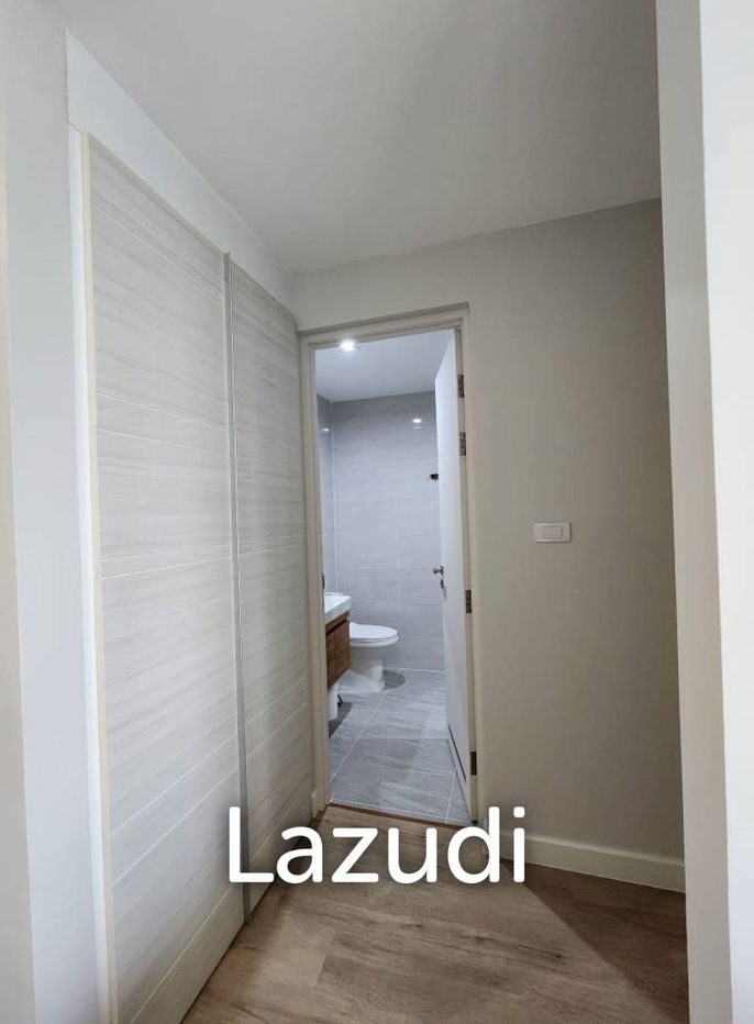 picture Spacious 2 Bedroom Condo in The Room Sathorn-Taksin - 7/15