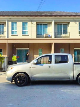 นิมิตใหม่-ไมตรีจิต ลำลูกกา คลอง7 ให้เช่าทาวน์โฮม 2ชั้นติดถนนใหญ่ 18 ตร.วา. 145 ตร.ม. ตลาดเจริญกัลป์ คลอง.8 3นอน 2น้ำ