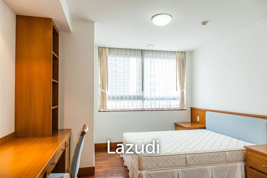 รูป 3 Bedroom 3 Bathroom 230 Sq.m Krungthep Thani Tower - รูปที่ 10/15