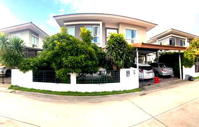 บ้านเดี่ยว ถนนแพรกษา  : ขายบ้านเดี่ยว 2 ชั้น เนื้อที่ 50 ตารางวา หมู่บ้านเดอะทรัสต์ ศรีนครินทร์–แพรกษา ราคาลดพิเศษ