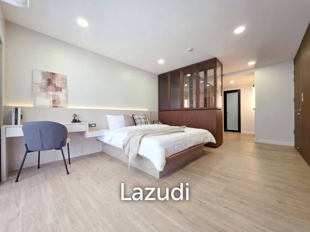 picture 1 Bed 1 Bath 97 SQ.M. Sathorn Park Place - 11/17