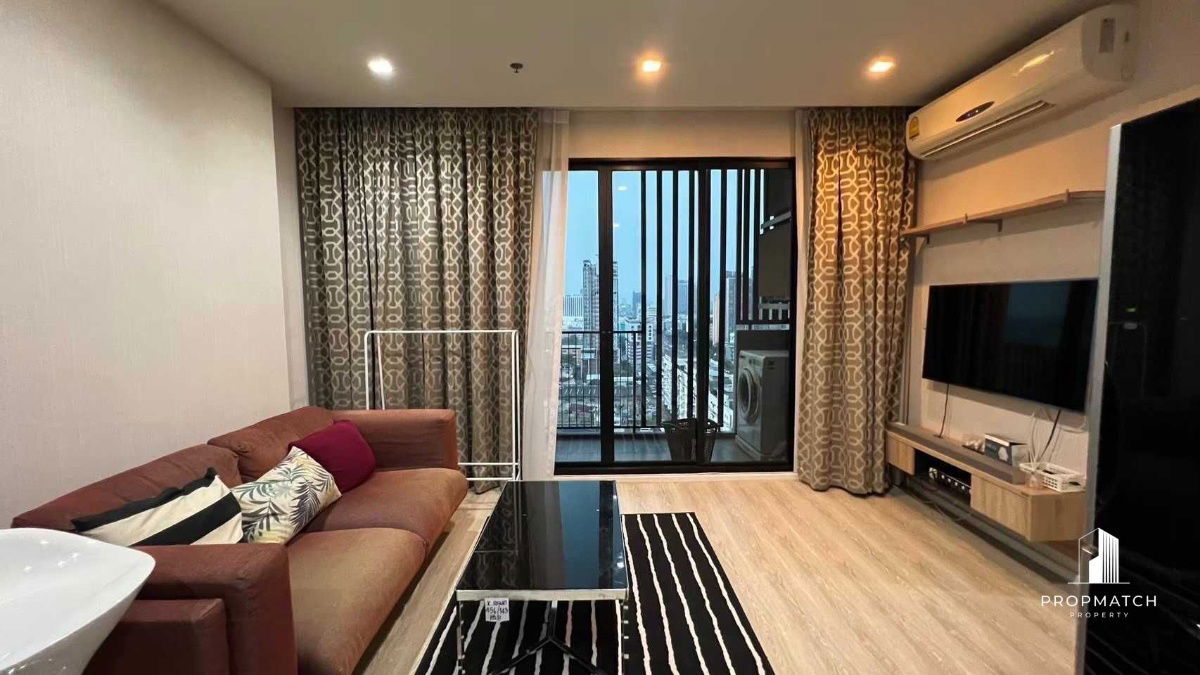 รูป PM021333✨Flash Deal ✨Quinn Ratchada 17 ( 1Bed 1Bath 45SQM.) แต่งครบพร้อมอยู่ !! เพียง 17,000 บาทต่อเดือน Tel.0981315848 @propmatch - รูปที่ 1/10