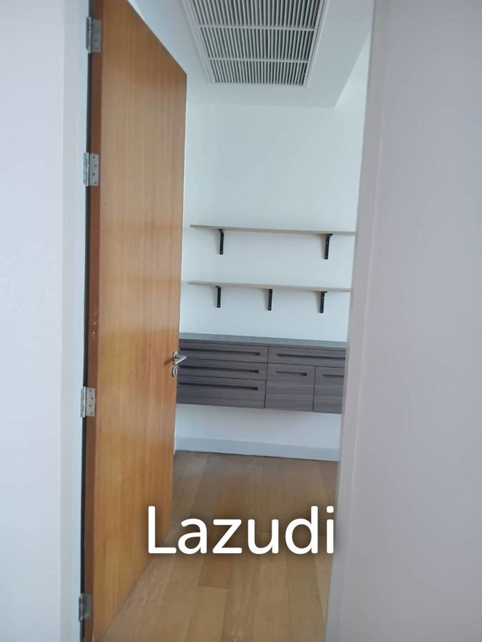 picture Luxury 2 Bedroom Condo Chatrium Residence Riverside - 3/11