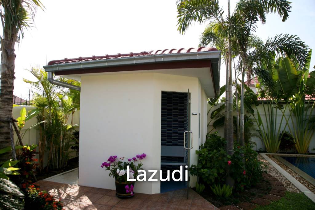 picture 2 Storey 4 Bed  Pool Villa near Town - 36/39