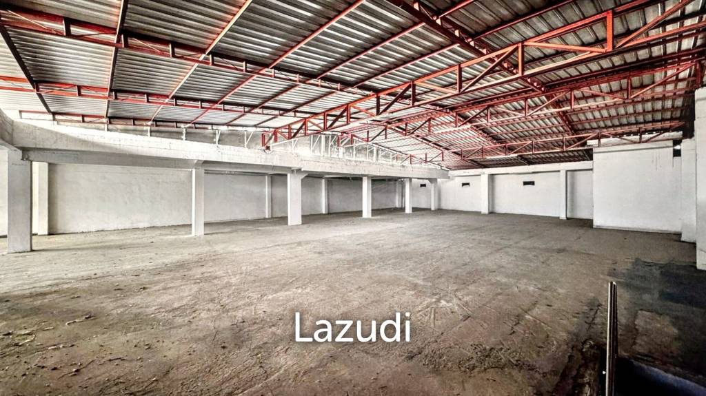 รูป โกดังสไตล์อินดัสเทรียลในบางนาเหมาะในการทำบาร์รูฟท็อป - รูปที่ 18/19