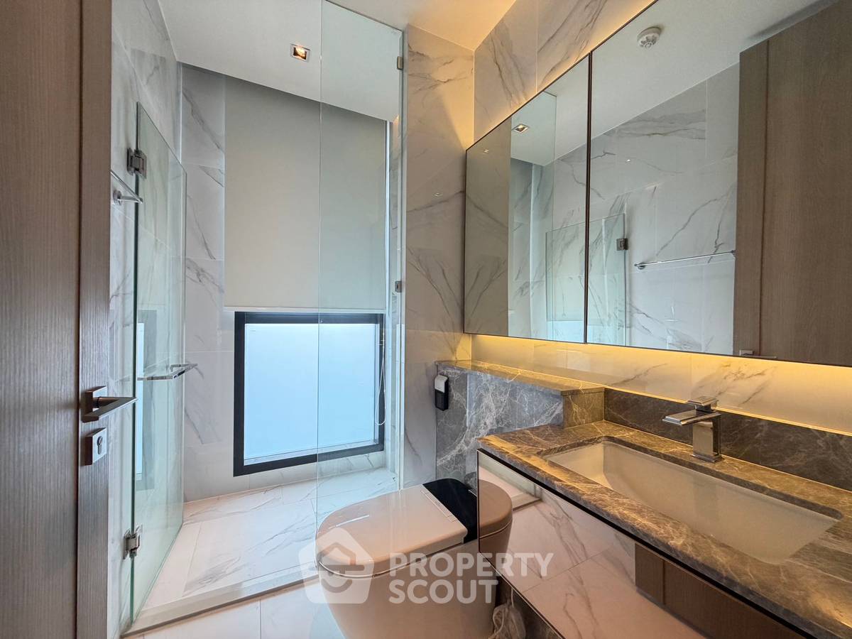 picture 4-BR Condo at The Reserve Sathorn near BTS Sala Daeng (ID 2433499) - 7/24