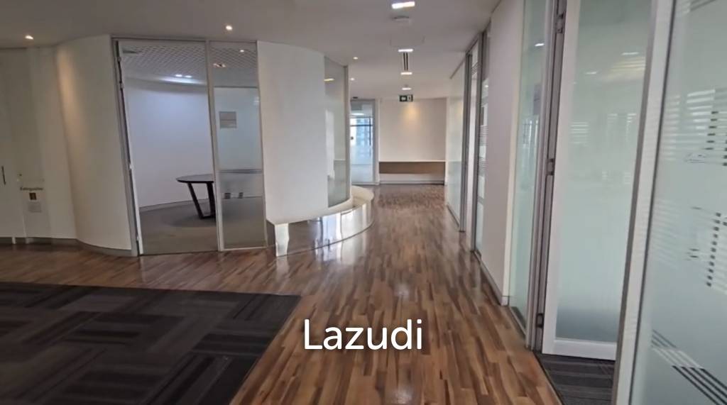 picture Spacious Furnished Office in CTI Tower Khlong Toei - 13/15