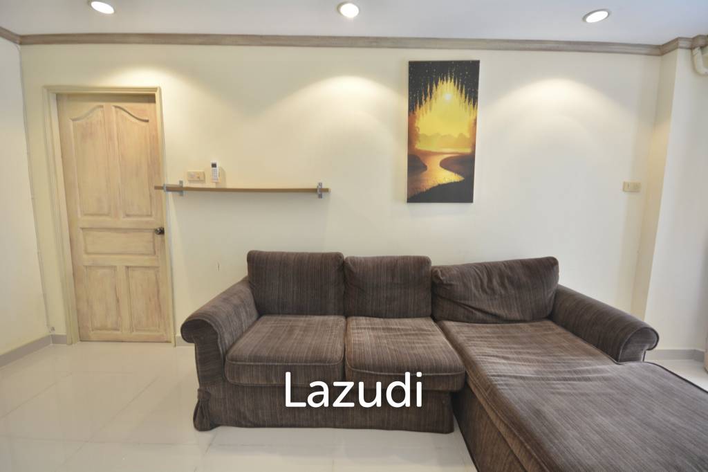 picture 1 Bed 1 Bath 50 SQ.M. Jomtien Beach Condominium - 3/14