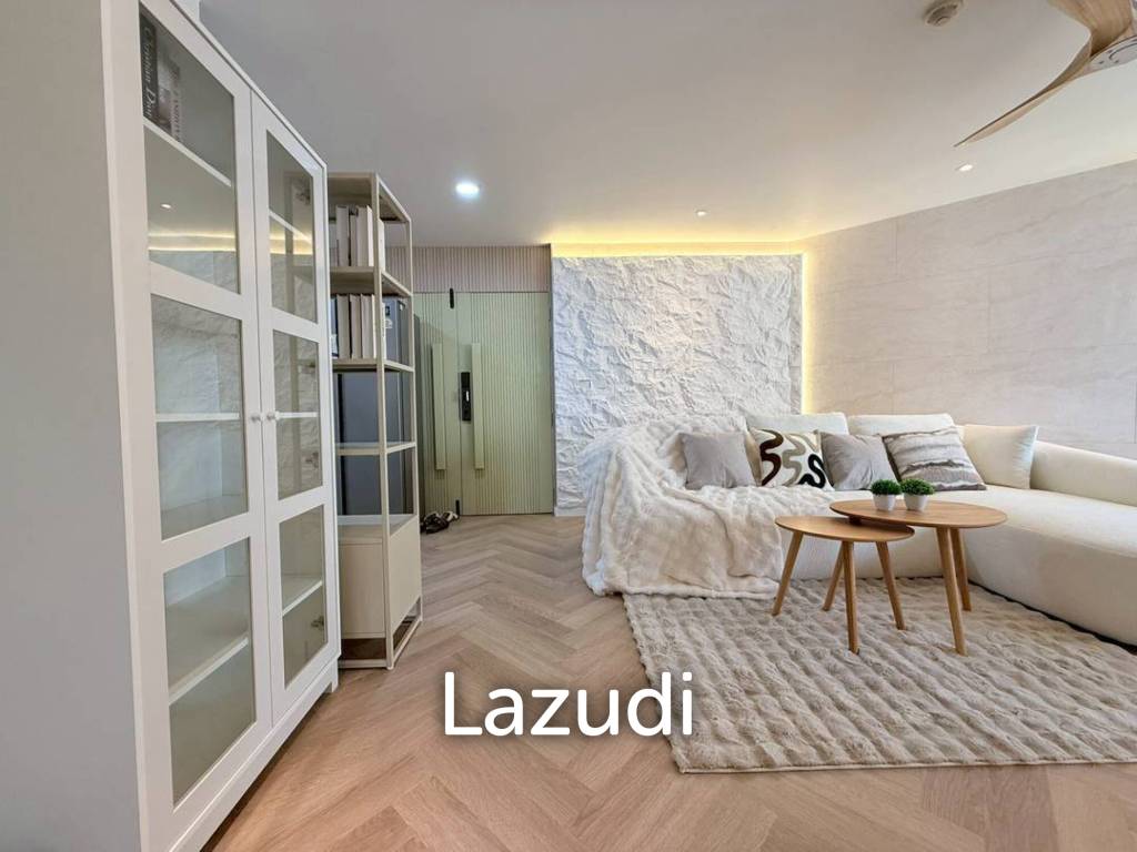 picture 2 Bed 2 Bath 91 SQ.M Fortune Condo Town - 2/24