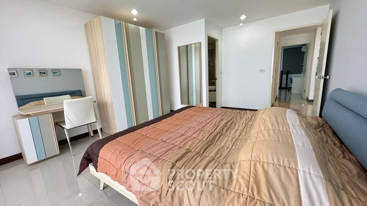 picture 2-BR Condo at Rama Harbour View Condominium in Surasak (ID 2454602) - 10/27