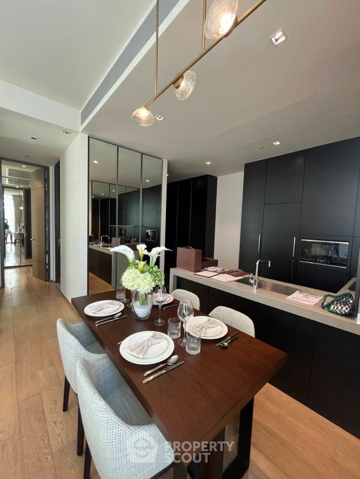 picture 2-BR Condo at 28 Chidlom near BTS Chit Lom (ID 2454418) - 3/10