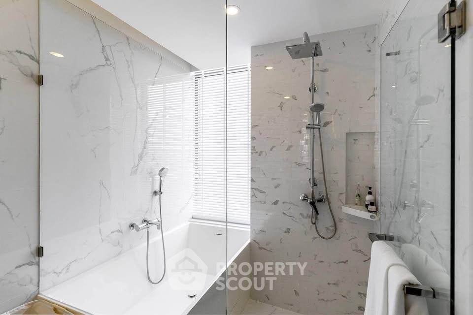 รูป คอนโด 2-ห้องนอน ที่ ไซมิส เอ๊กซ์คลูซีพ ควีนส์ ใกล้ MRT ศูนย์การประชุมแห่งชาติสิริกิติ์ (ID 2453064) - รูปที่ 5/6