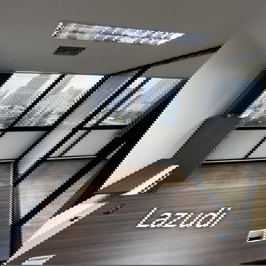 รูป Modern Furnished Office Space in Khlong Tan Nuea Bangkok - รูปที่ 13/28