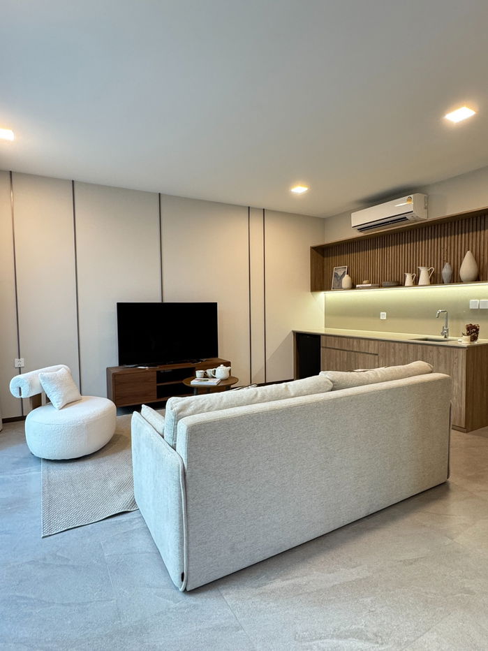 picture For rent VIVE Krungthep Kreetha next to Wellington International School - 6/28