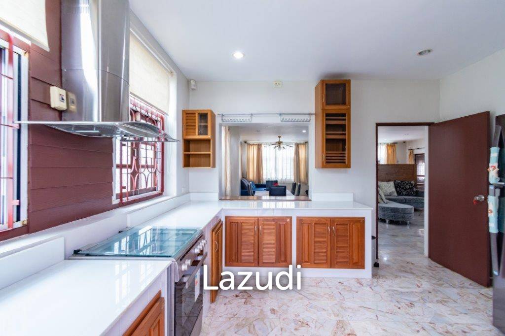 picture GRAND HILL : 4 bed 2 storey Pool Villa - 9/33