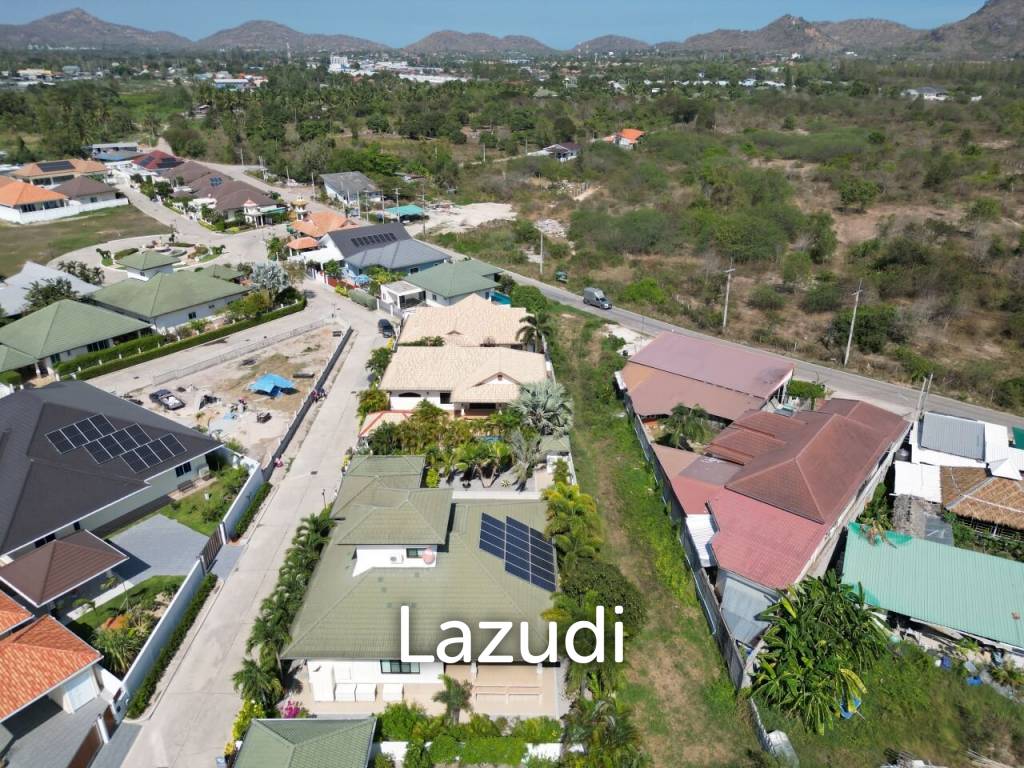 รูป SINGLE HOUSE ON SOI 88 : 4 bed on good location - รูปที่ 32/32