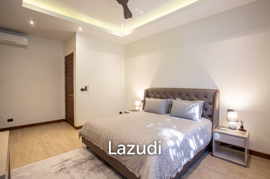 รูป Luxury Modern 6 Bed Pool Villa with Big land plot - รูปที่ 37/86