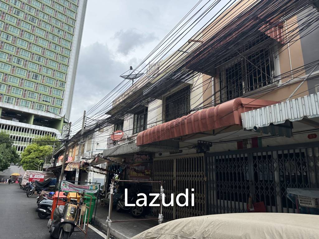 picture Commercial Townhouse for rent in Bang Rak Bangkok - 5/13