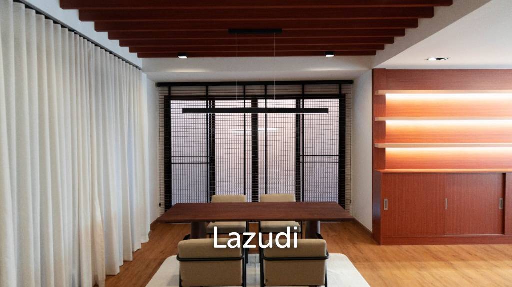 picture Luxury Townhouse Close to beach and Cicada Market - 7/18