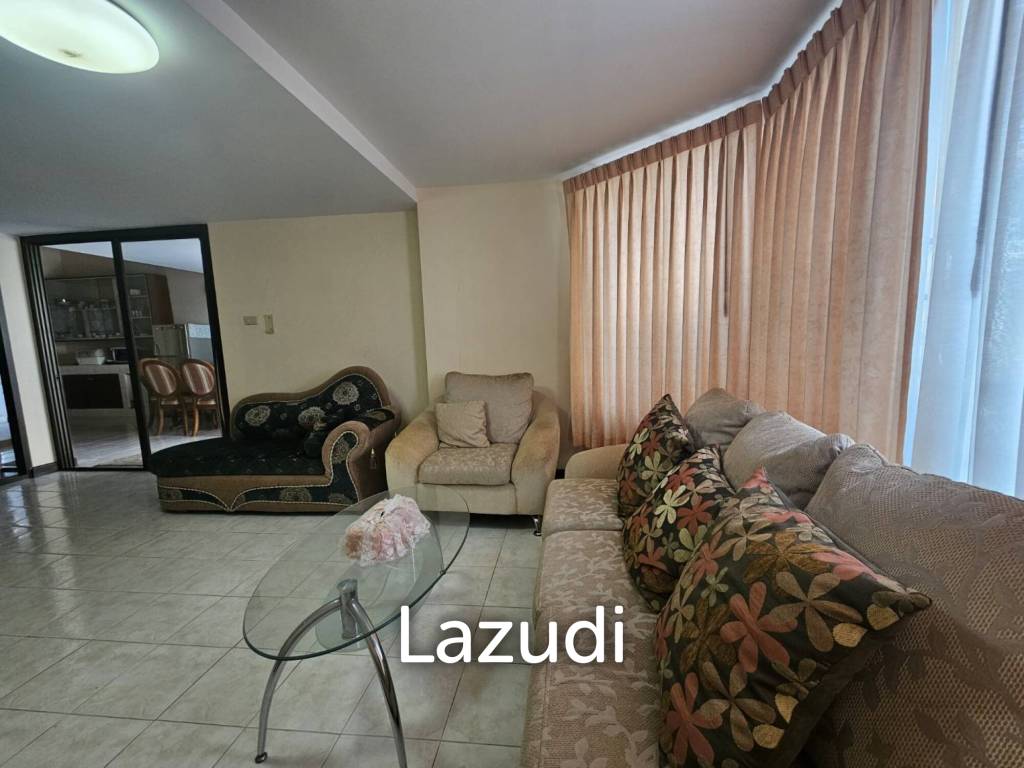 picture BAAN SUKSAMRAAN :  3 Storey townhouse near town and beach - 5/41