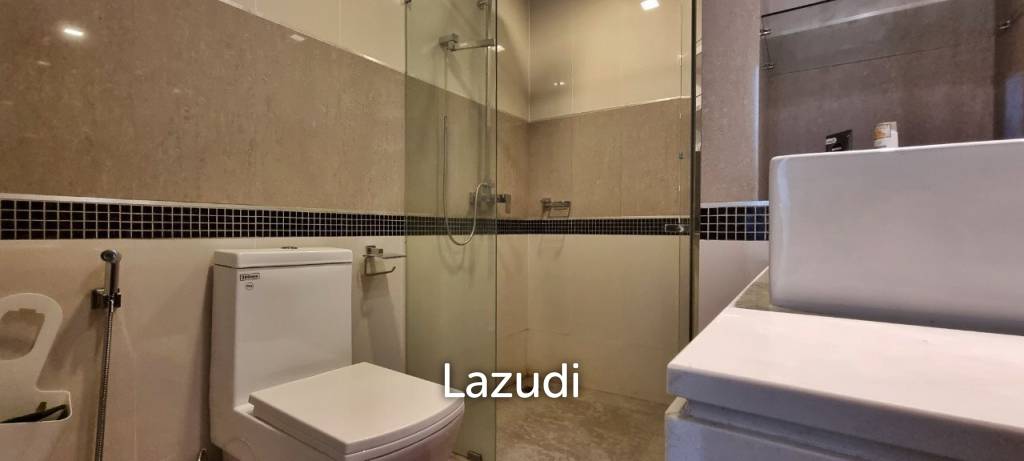 picture 1 Bed 1 Bath 48.3 SQ.M. Wong Amat Tower - 8/11