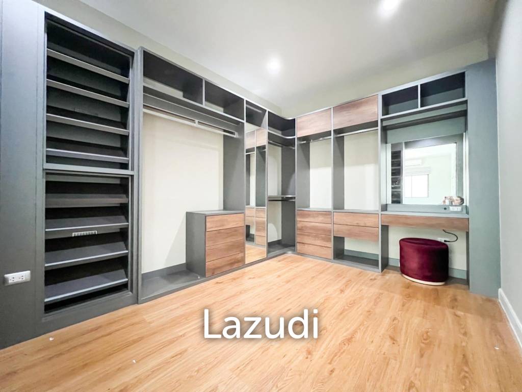 รูป 3-Bedroom Townhouse For Sale At I-Leaf Prime Thalang - รูปที่ 20/28