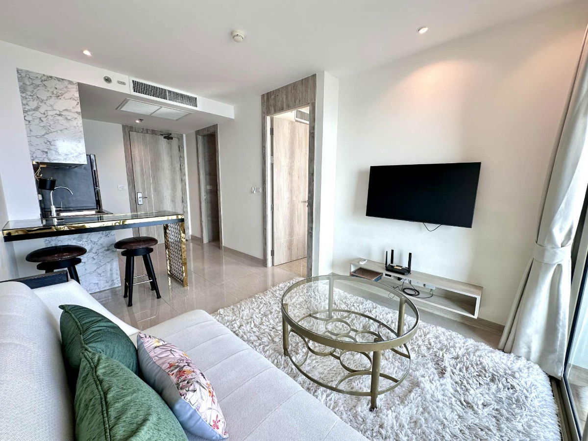 picture For Rent Luxury Condo - The Riviera Monaco Floor 40th, Seaview, Fully Furnished - 11/33