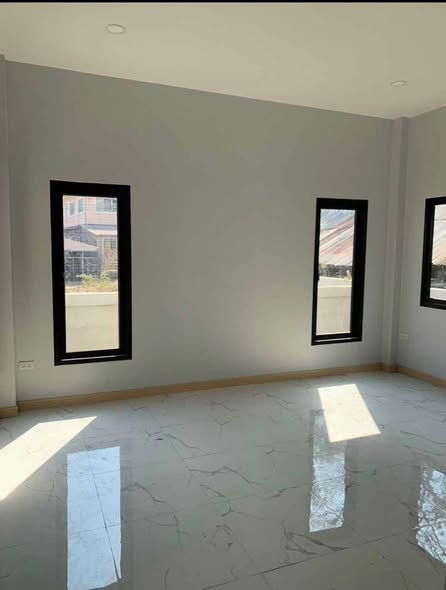 picture Single-storey detached house for sale 3 bedrooms 2 bathrooms and 2 parkings. - 4/8