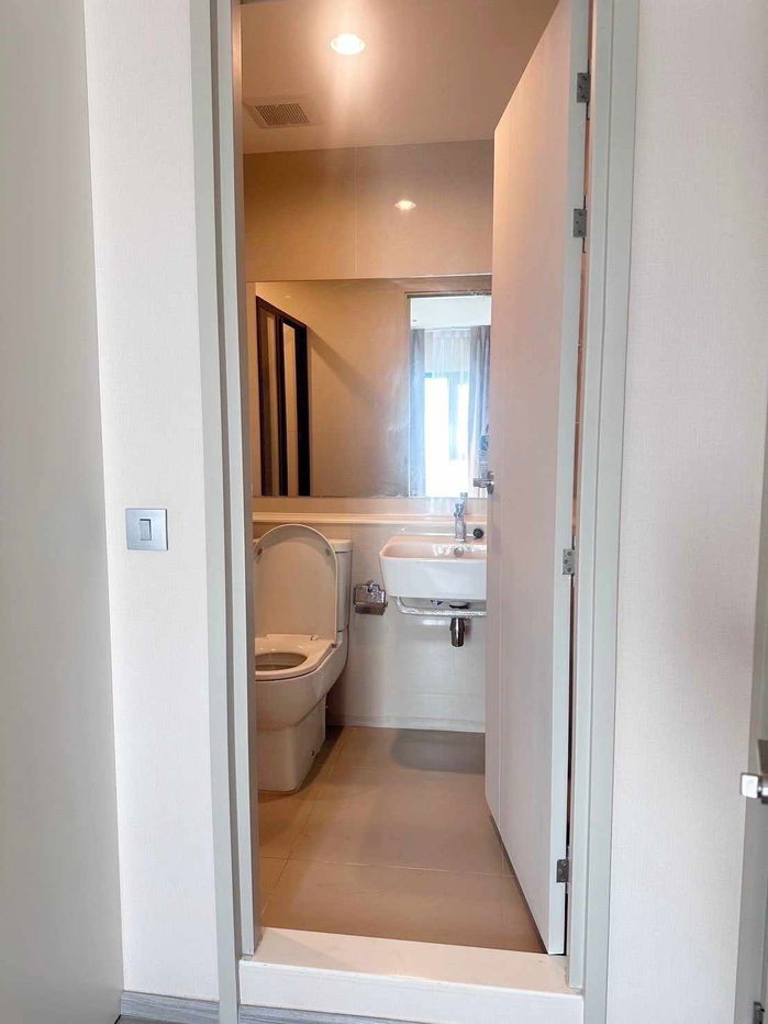 รูป ห้องว่าง❤️ราคาต่อรองได้✅สนใจห้องนี้ทักได้เลยนะคะ❣️❣️❣️ สมุทรปราการ💥แอสปาย เอราวัณ ไพร์ม 🔴🟢🟡 - รูปที่ 16/18