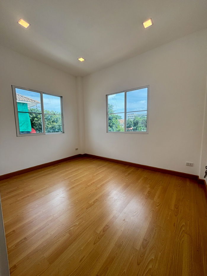 picture 🏡 𝗛𝗢𝗨𝗦𝗘 𝗙𝗢𝗥 𝗦𝗔𝗟𝗘 | Image Place Phutthamonthon Sai 4 ⚡️ - 20/20