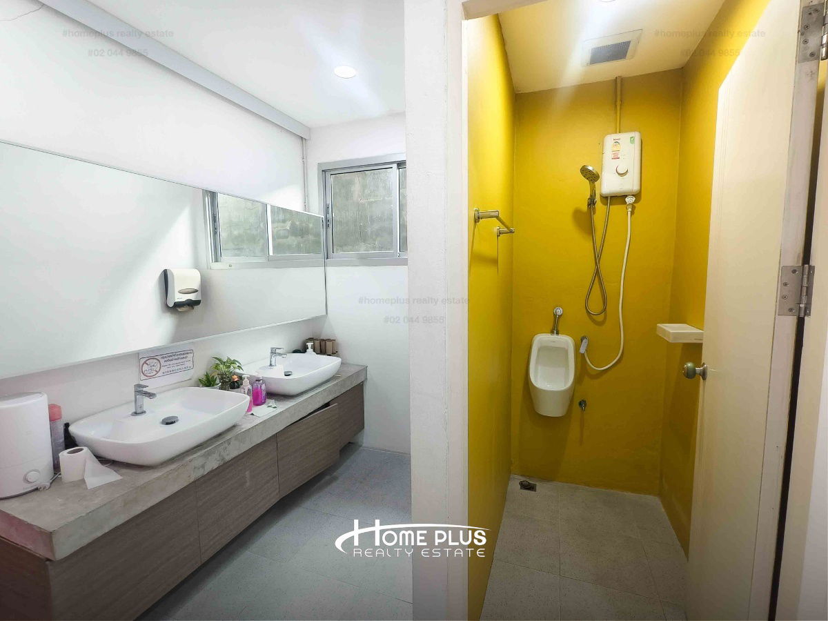 รูป บ้านเดี่ยว 2 ชั้น ซอยลาดพร้าว 94 เหมาะทำโฮมออฟฟิศ - รูปที่ 24/35