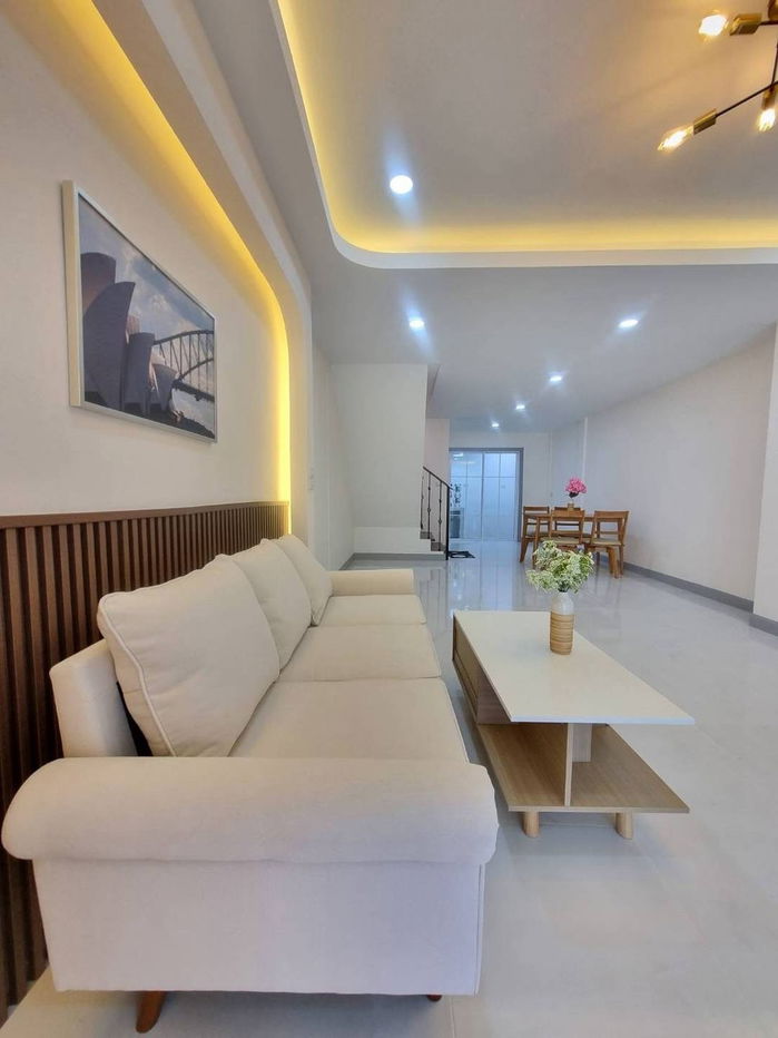 รูป ฟรีโอน! ทาวน์เฮ้าส์ 2 ชั้น นันทิชา 4 ไทรน้อย | ตกแต่งใหม่! แถมเฟอร์ฯ/เครื่องครัวครบ | 1.49 ลบ. - รูปที่ 2/20