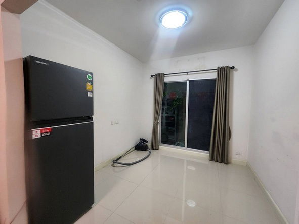 picture FOR RENT  TOWNHOUSE PROPERTY  19500 BAHT per MONTH - 3/8