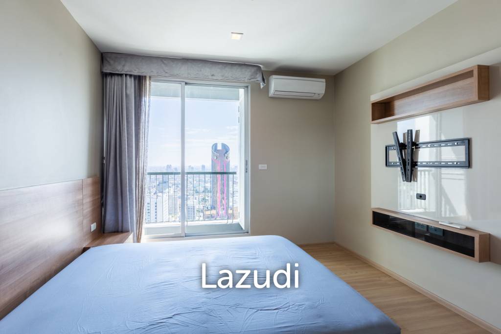 picture Luxurious Condo in Rhythm Phahol-Ari Bangkok - 5/7