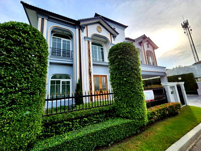 บ้านเดี่ยว ม.มหิดล ศาลายา : ขายบ้านเดี่ยวหรู เดอะแกรนด์ ปิ่นเกล้า ติด ถ.พระบรม แบบบ้านใหม่ 4ห้องนอน พร้อมสระ 4-5จอด แปลงส่วนตัว จาก 29.9mb เหลือเพียง 24.5 mb!! 