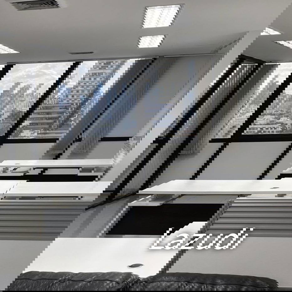 รูป Modern Furnished Office Space in Khlong Tan Nuea Bangkok - รูปที่ 23/28