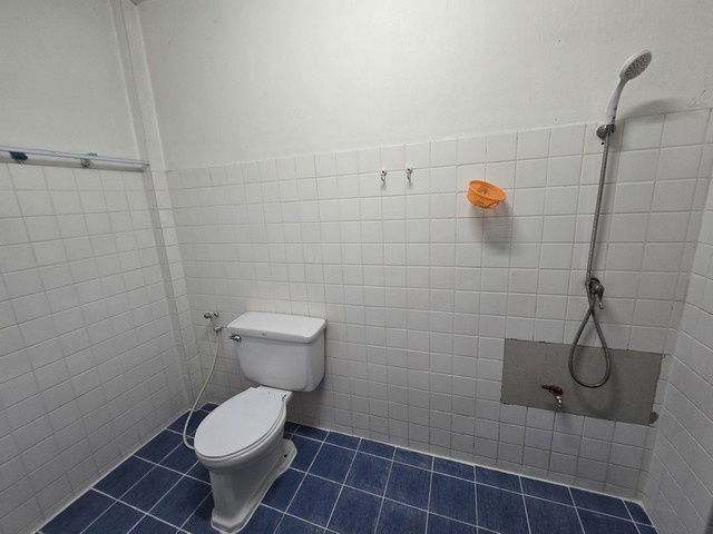 picture FOR RENT  COMMERCIAL BUILDING PROPERTY  22000 BAHT per MONTH - 15/19