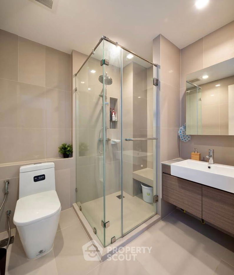 picture 1-BR Condo at Quinn Condo Ratchada 17 near MRT Sutthisan (ID 2454790) - 5/11